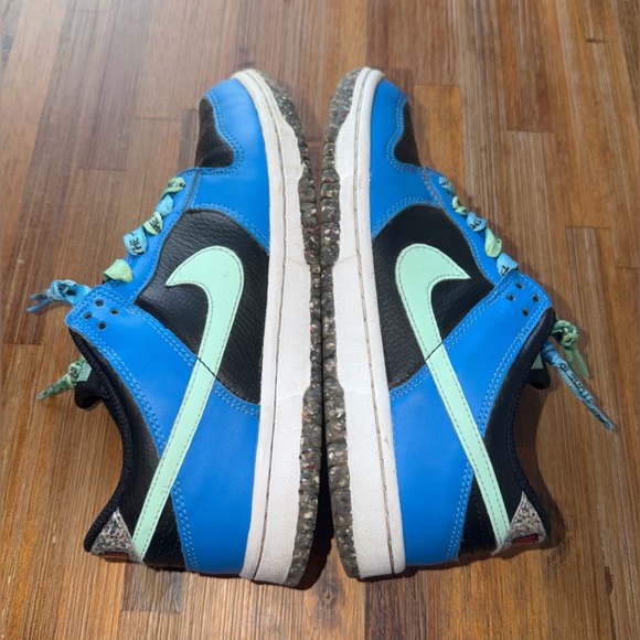 Dunk Low - Picture 4 of 12